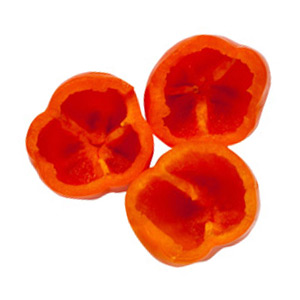 Bearbeitetes Gemüse / Orange Paprika, ganze
