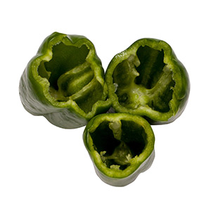 Bearbeitetes Gemüse / Grüne Paprika, ganze