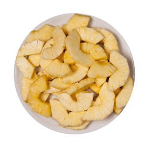 Bearbeitetes Obst / Ananas geschnitten